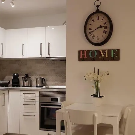 Luna Apartament Son Bou